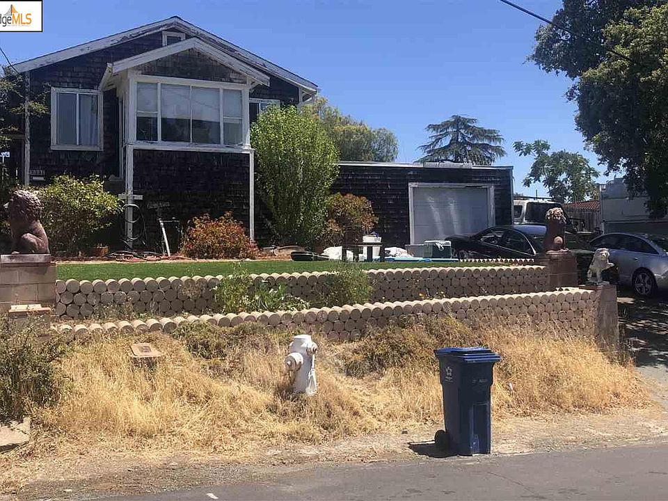 1st image of 2331 Leslie Ave