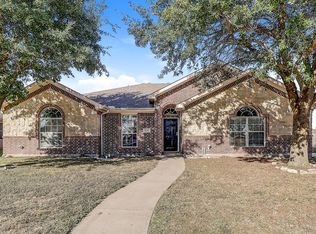 903 Grouse Rd, Glenn Heights, TX 75154