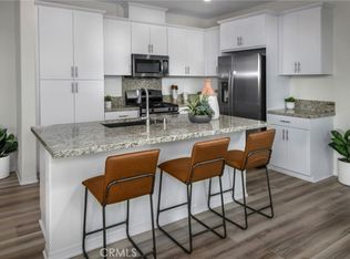 2449 Gunner Ridge Way, Rialto, CA 92377