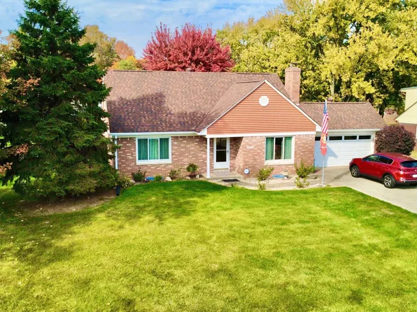 2220 Woodcrest Rd, Indianapolis, IN 46227