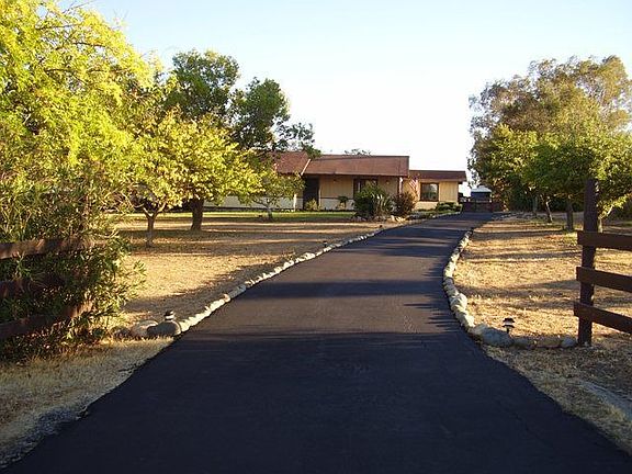 5th image of 4570 Craig Ln