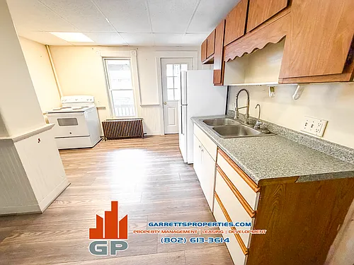 65 Pearl St Photo 1