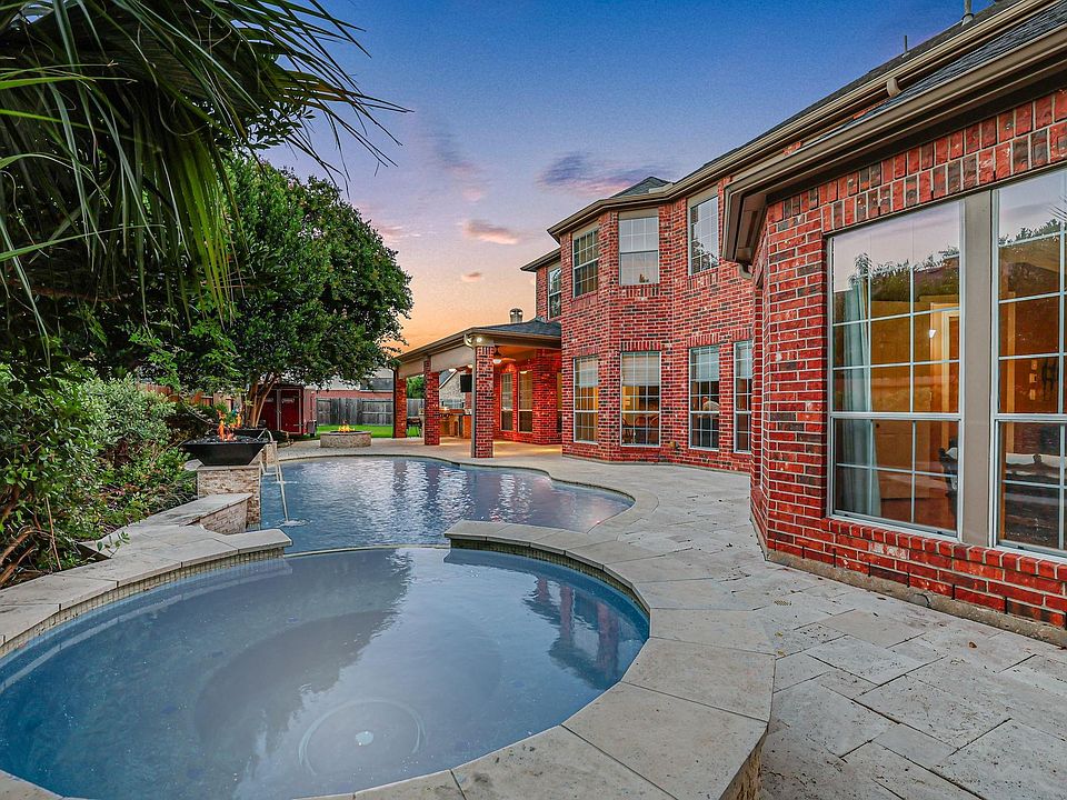 1st image of 3931 Lake Hawkins Ln