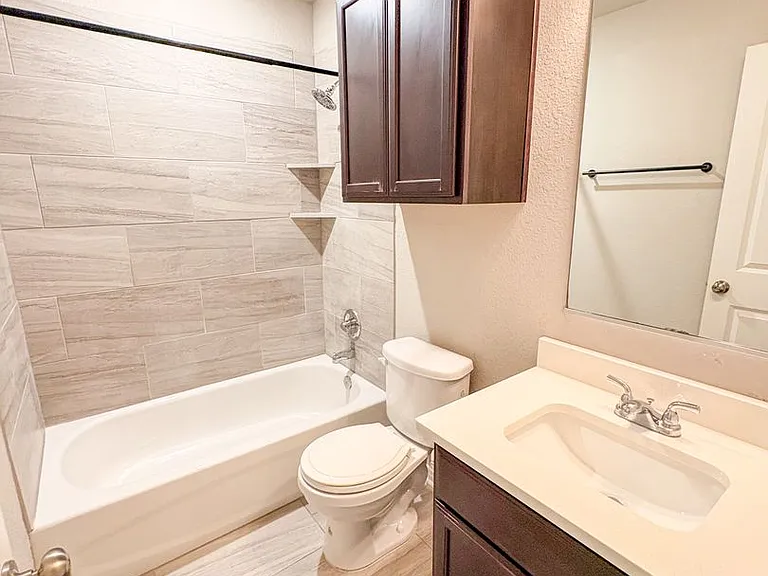 1218 Amber Dawn Dr — Photo 16