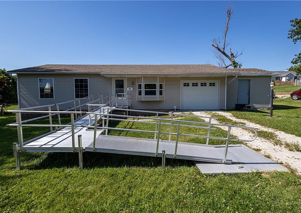 105 SE 3rd St, Faucett, MO 64448 Zillow