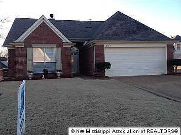 1st image of 6143 W Kingsview Dr