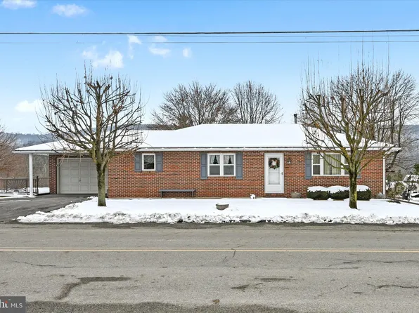 703 E Chestnut St, Hegins, PA 17938