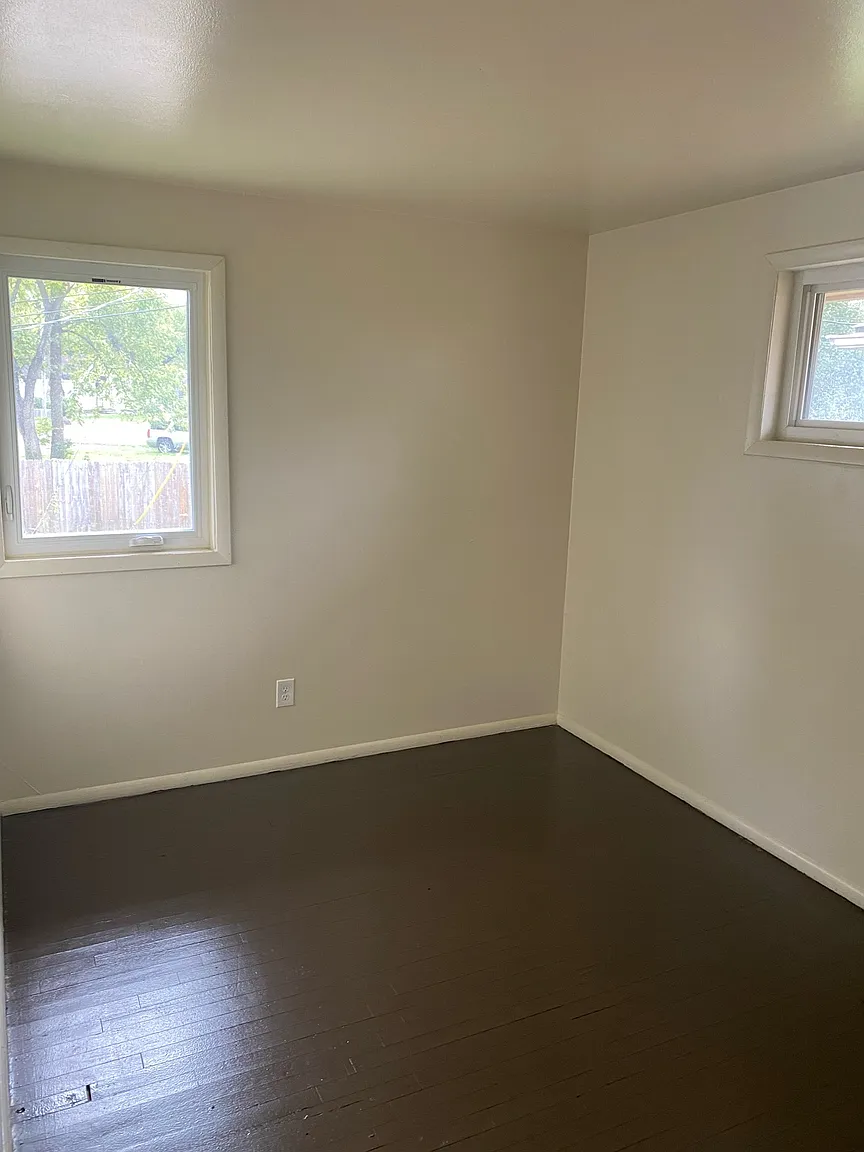 2165 W Mound St #D photo 1