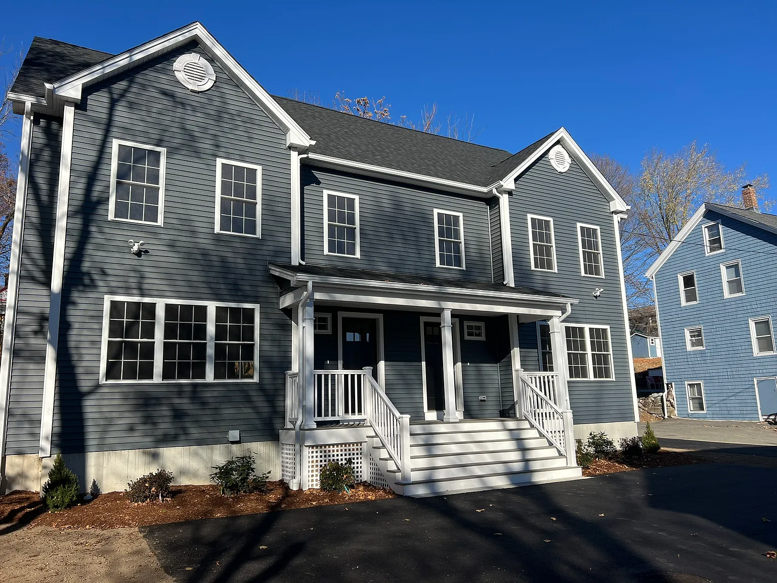 3 bed, 2.5 bath, 1800 sqft, $4,000 — Photo 2