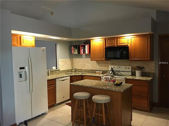 4th image of 845 Lake Jackson Cir
