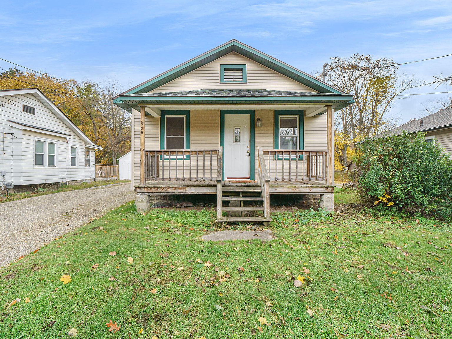 1908 Mount Olivet Rd, Kalamazoo, MI 49004 Zillow