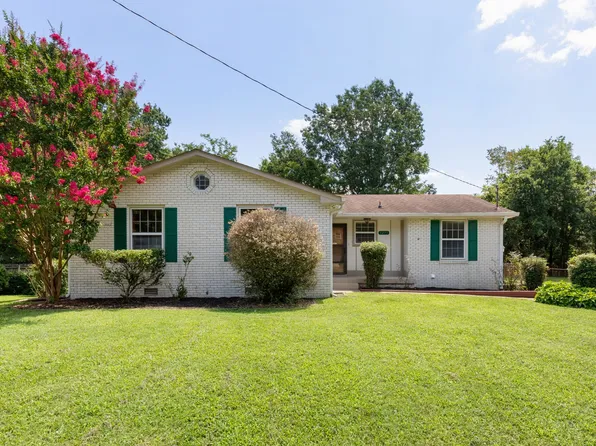 3273 Niagara Dr, Nashville, TN 37214