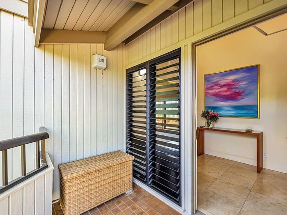 3rd image of 10 Wailea Ekolu Pl APT 1206