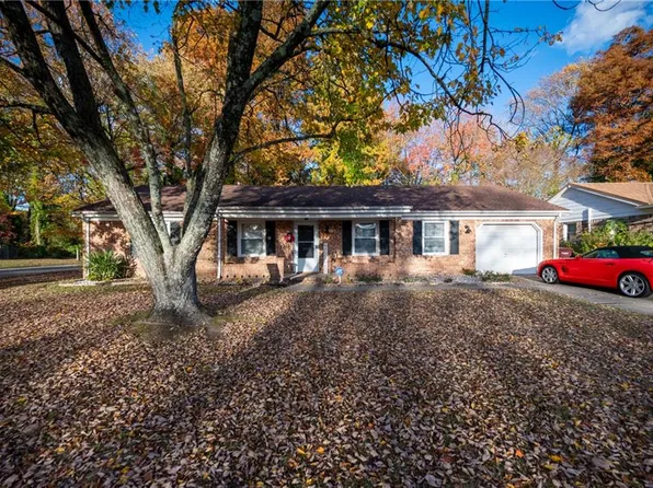 200 Stubbs Dr, Chesapeake, VA 23323