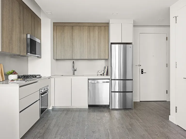 509 3rd Ave #14C — Photo 3