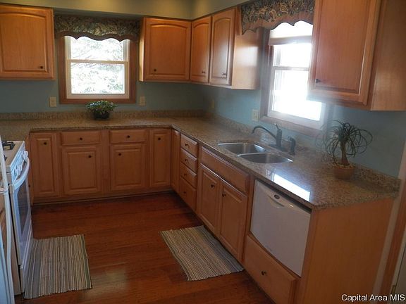 5th image of 2425 N Costa Dr