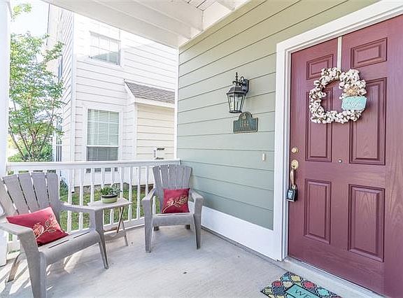 4th image of 1144 Hayden Ln