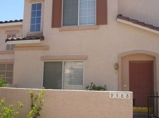 9588 Belle Fountain Ave, Las Vegas, NV 89123