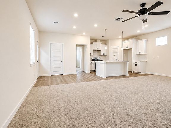 5th image of 6639 Escondido Dr