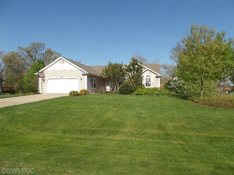 1st image of 51959 Chardonnay St
