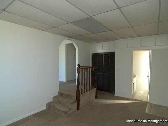 4th image of 2036 W 165th St