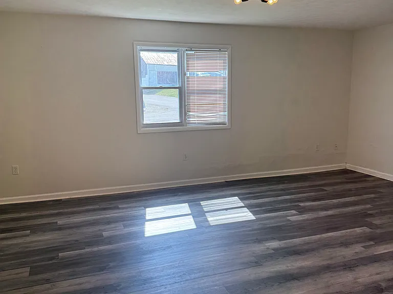 5380 Carlisle Pike #C — Photo 3