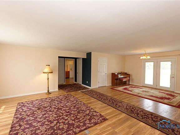5th image of 3410 County Road B