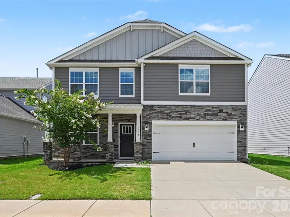 1307 Secrest Commons Dr, Monroe, NC 28112