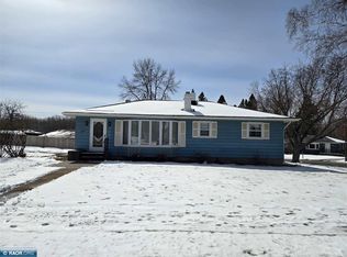 306 Highland Dr, Hibbing, MN 55746