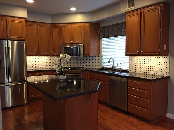 3rd image of 11246 Pepperview Ter