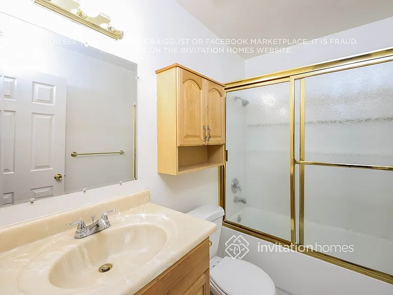 106 Brockton Ct — Photo 12