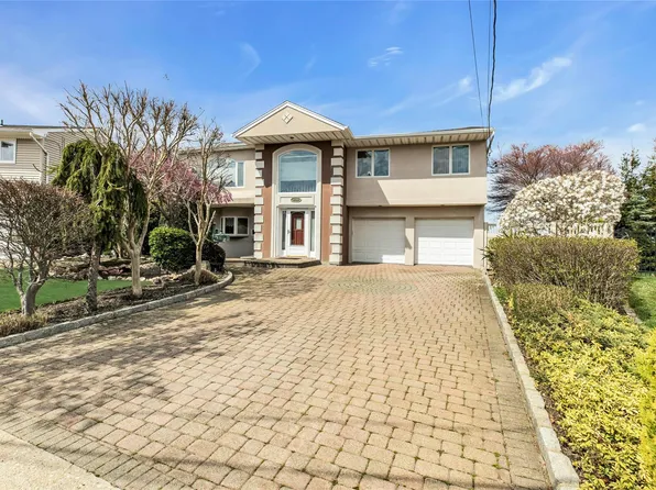 2789 Rita Court, Bellmore, NY 11710
