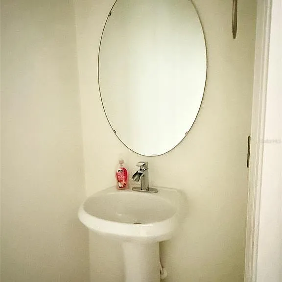 1535 Broken Oak Dr #37B — Photo 12