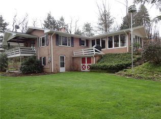 141 Thompson Road Ext, Beaver Falls, PA