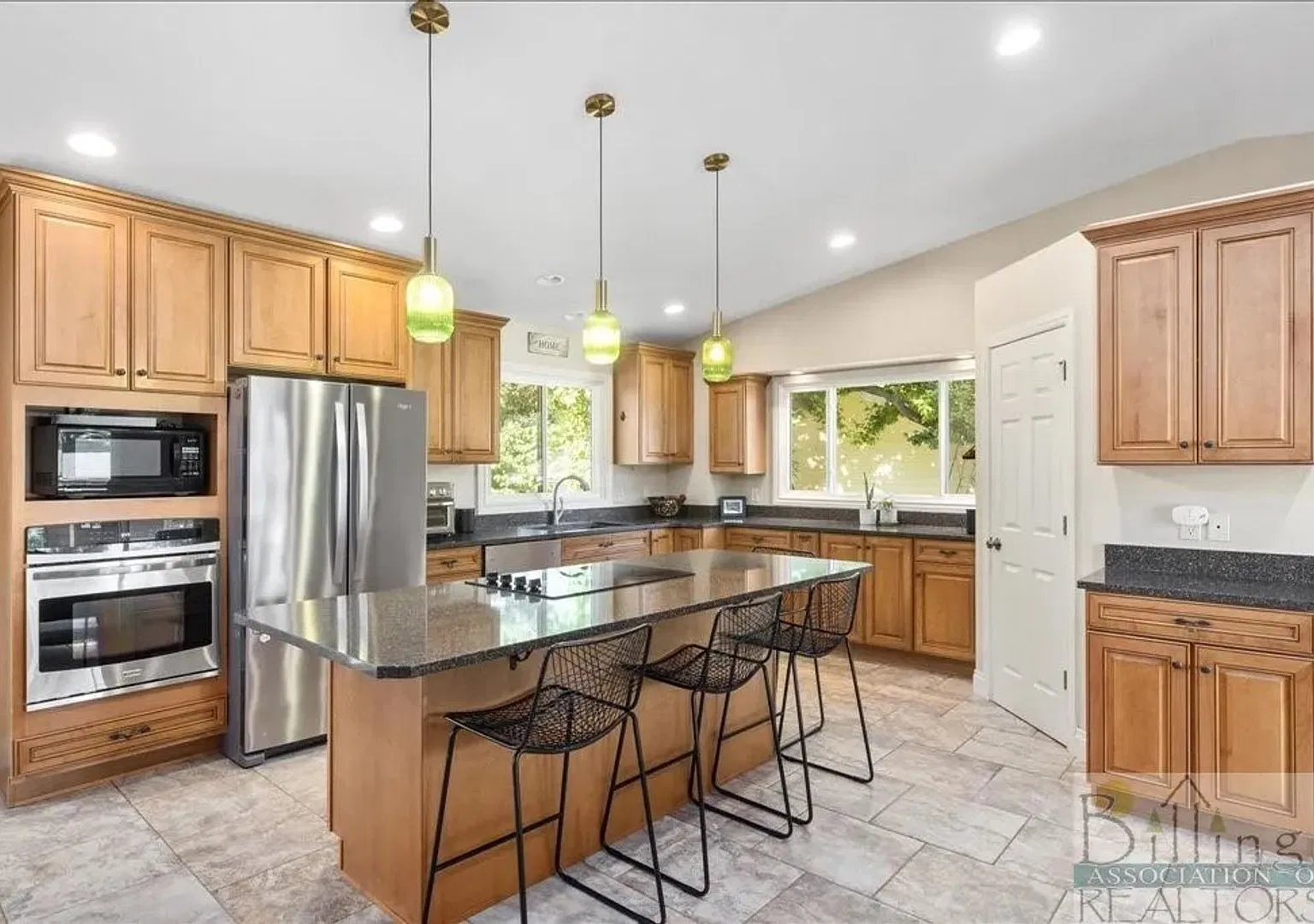 Beautiful 4 bedroom Home for RENT-Move in ready! — Photo 4