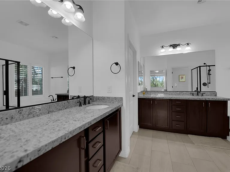 608 Highland Bluff Way — Photo 26