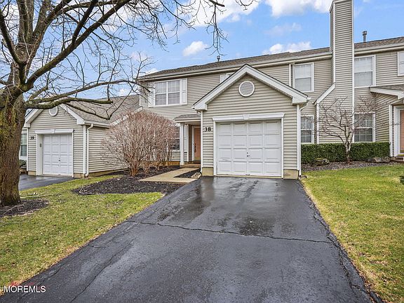 2nd image of 38 Hemlock Way