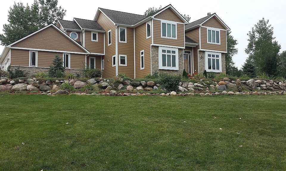 1st image of 7676 Rodao Dr SE