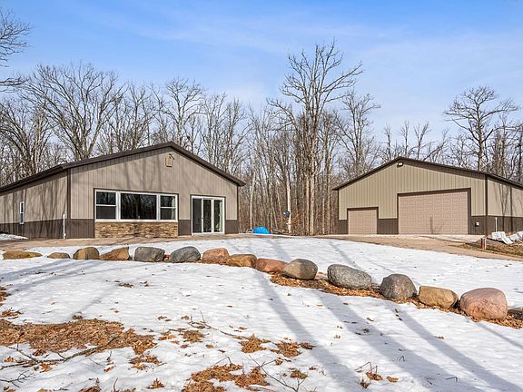 2nd image of 57919 Haycreek Rd