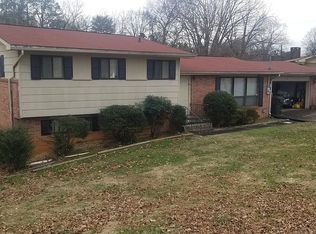 4010 Webb Rd, Chattanooga, TN 37416