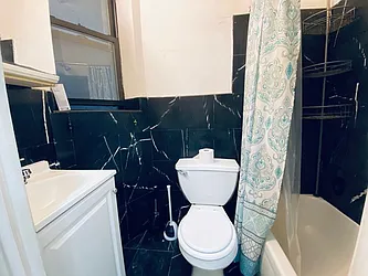 Rented by Union Square Property Management