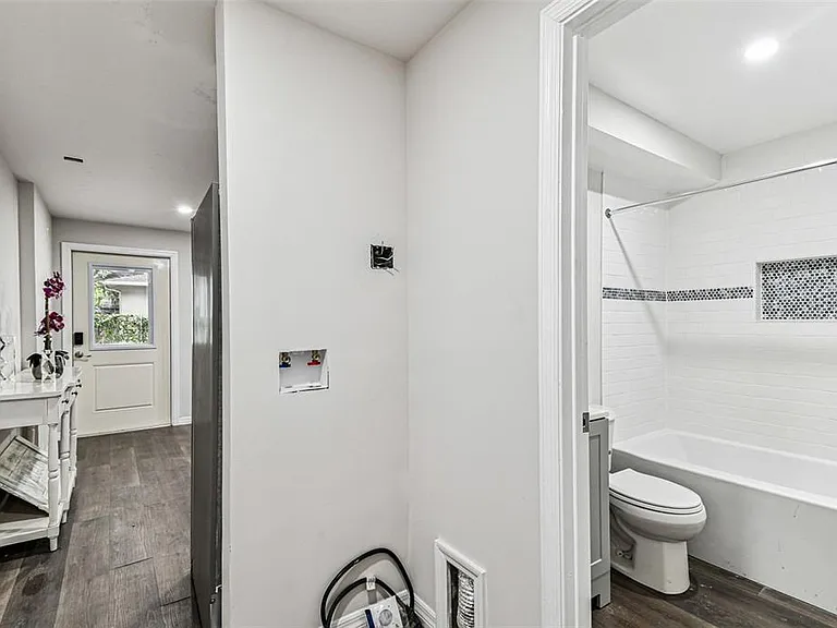 1006 E 26th Ave #1 — Photo 41