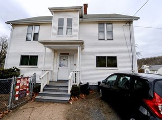 52 Linwood St, Lynn, MA 01905
