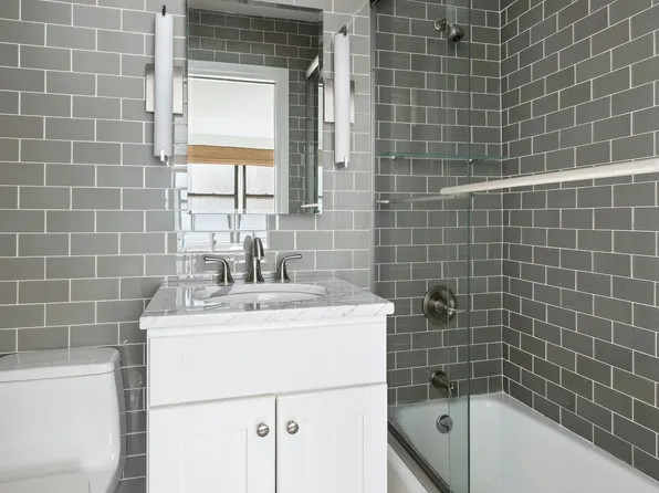 201 East 21st Street image 6 of 6