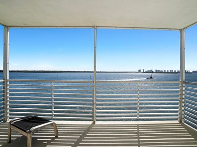 60 Yacht Club Drive #507, North Palm Beach, FL, 33408