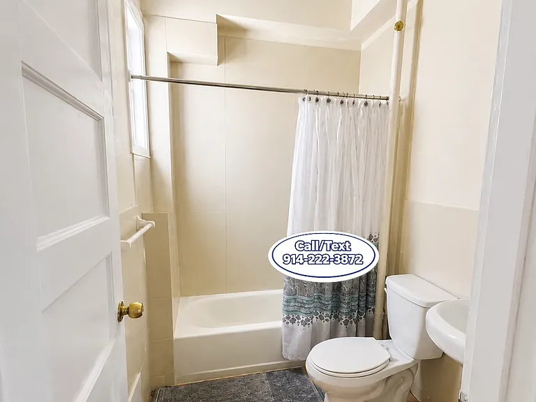 137 Hawthorne Ave #4 — Photo 3