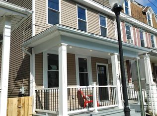 28 Pine St, Mount Holly, NJ 08060