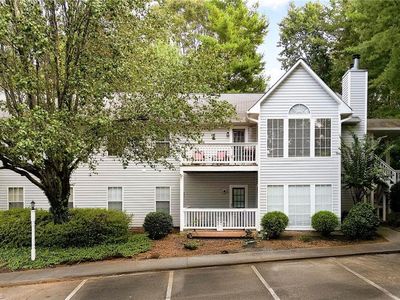 669 Balfour Rd, Winston Salem, NC, 27104