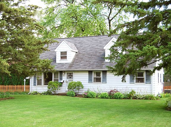 2nd image of 3325 Bellwood Ln