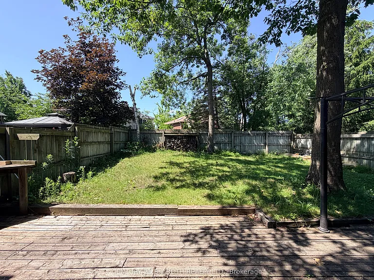 29 Irwin Dr #UPPER — Photo 27